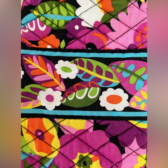 Vera Bradley cross body purse. Beautifully colorful! Very good used condition! - Picture 5 of 5